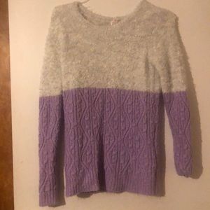 Girl’s Cat & Jack Lavender and White Sweater
